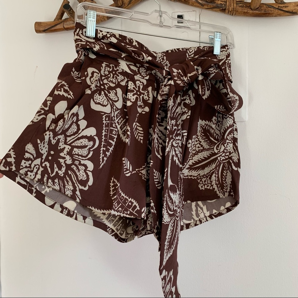 Isabel Marant Mariel Floral Print Silk Shorts with Silk Tie SZ 36